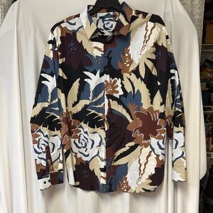 Perry Ellis Men's Shirt with Bold Floral Pattern